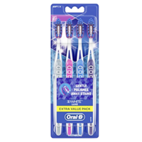 Pack économique Oral-B 3D White Luxe (lot de 4)